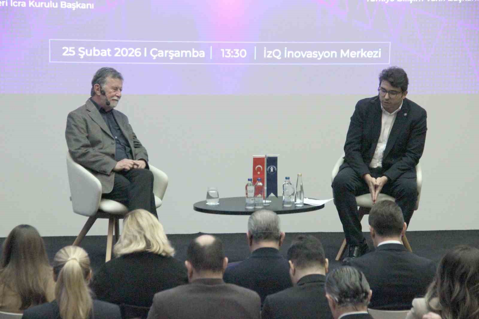 EGİAD &rsquo;D&ouml;n&uuml;ş&uuml;m Sahnesi&rsquo; ile iş d&uuml;nyasının liderlerini İzmir&rsquo;de buluşturdu
