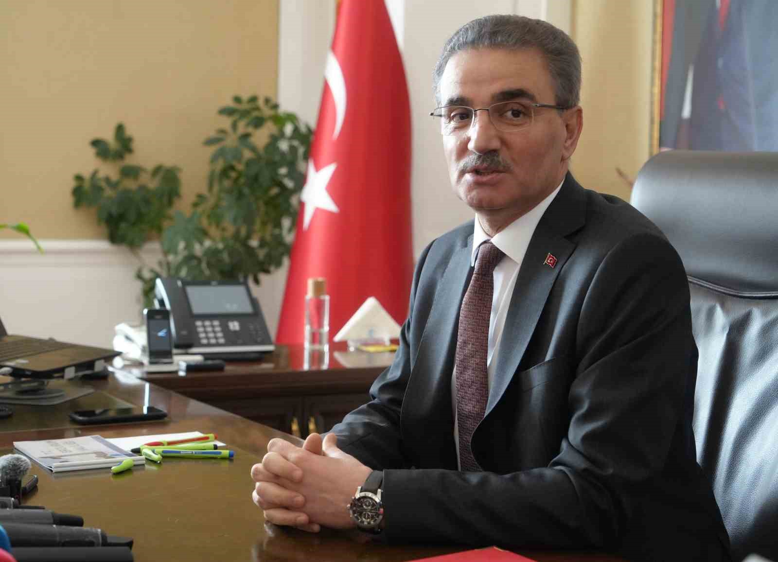 Erzurum Valisi Aydın Baruş g&ouml;reve başladı
