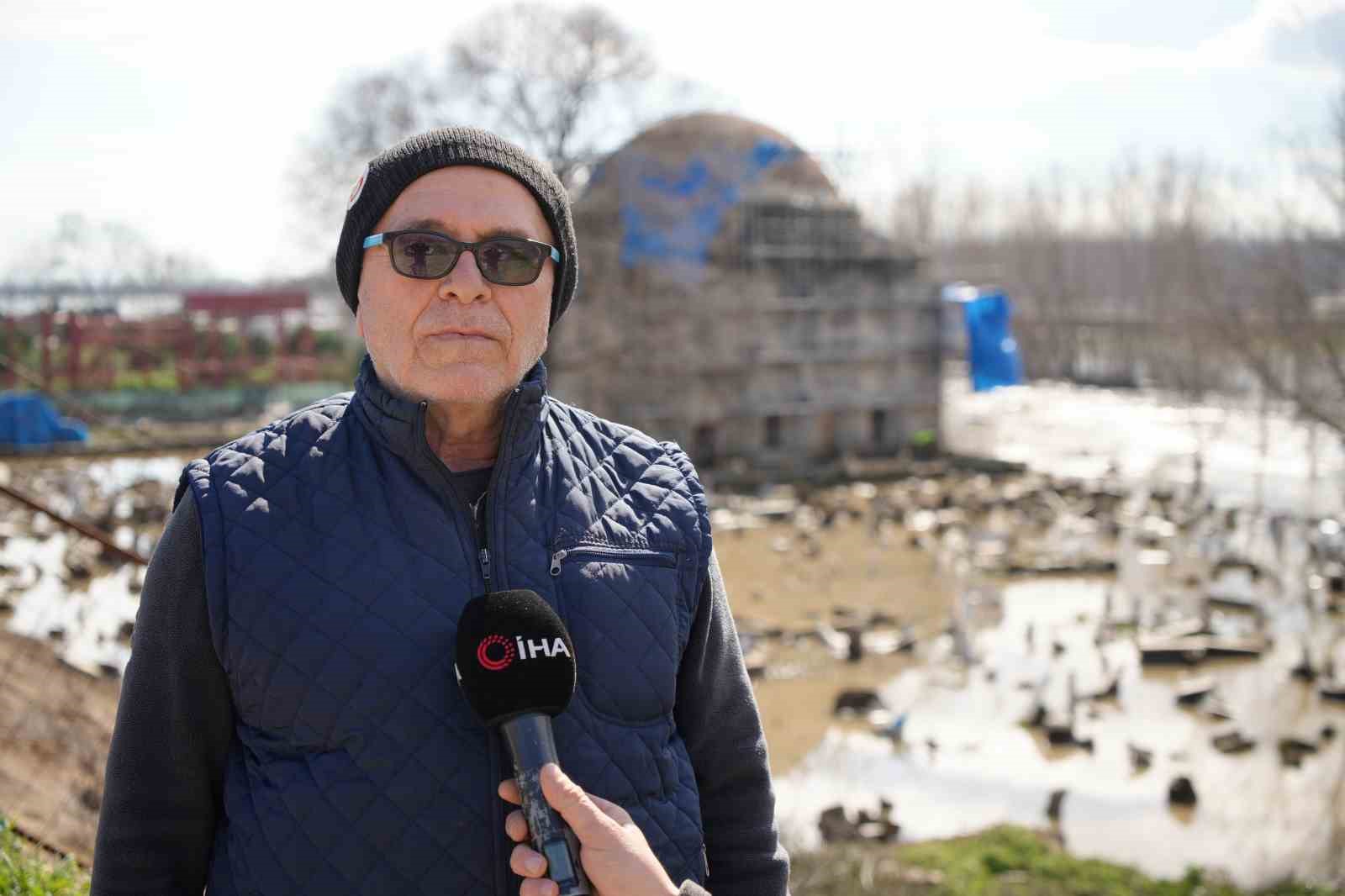 Tarihi Evliya Kasım Paşa Camii&rsquo;ni taşkın suları vurdu
