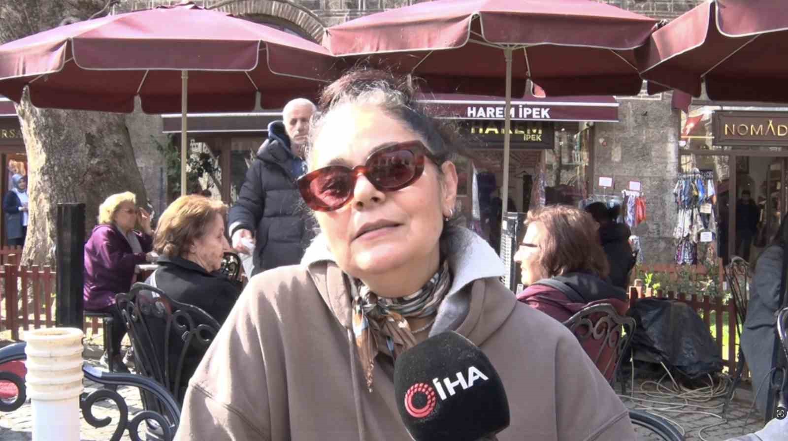 Koza Han&rsquo;da masalar geri d&ouml;nd&uuml;, vatandaş yeniden tarihle buluştu
