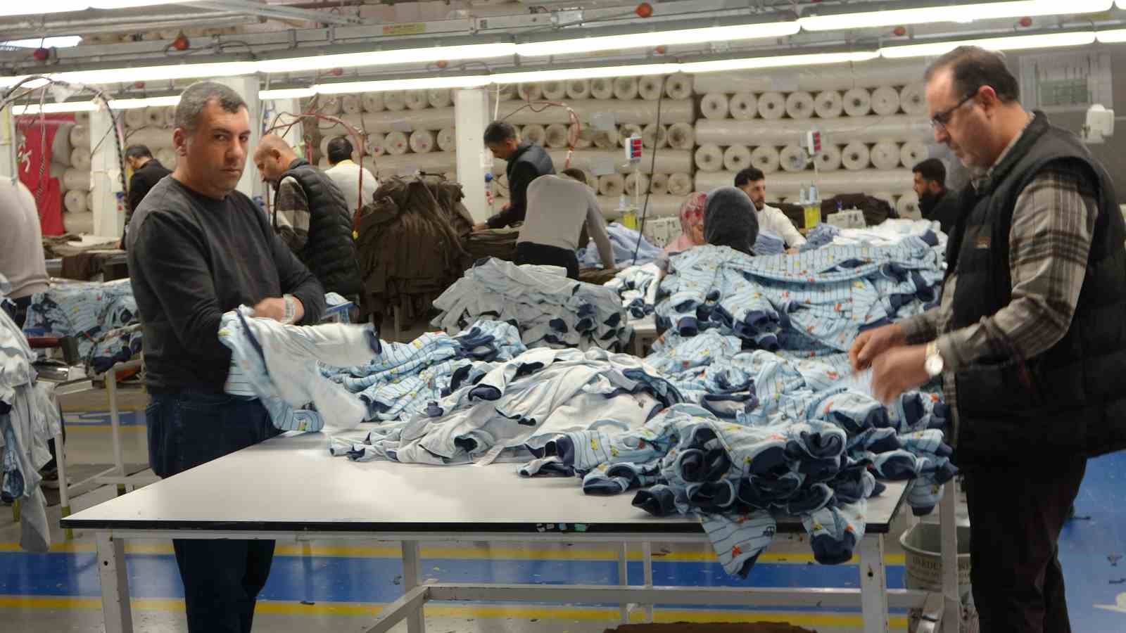 T&uuml;rk tekstili Bitlis&rsquo;te canlanıyor
