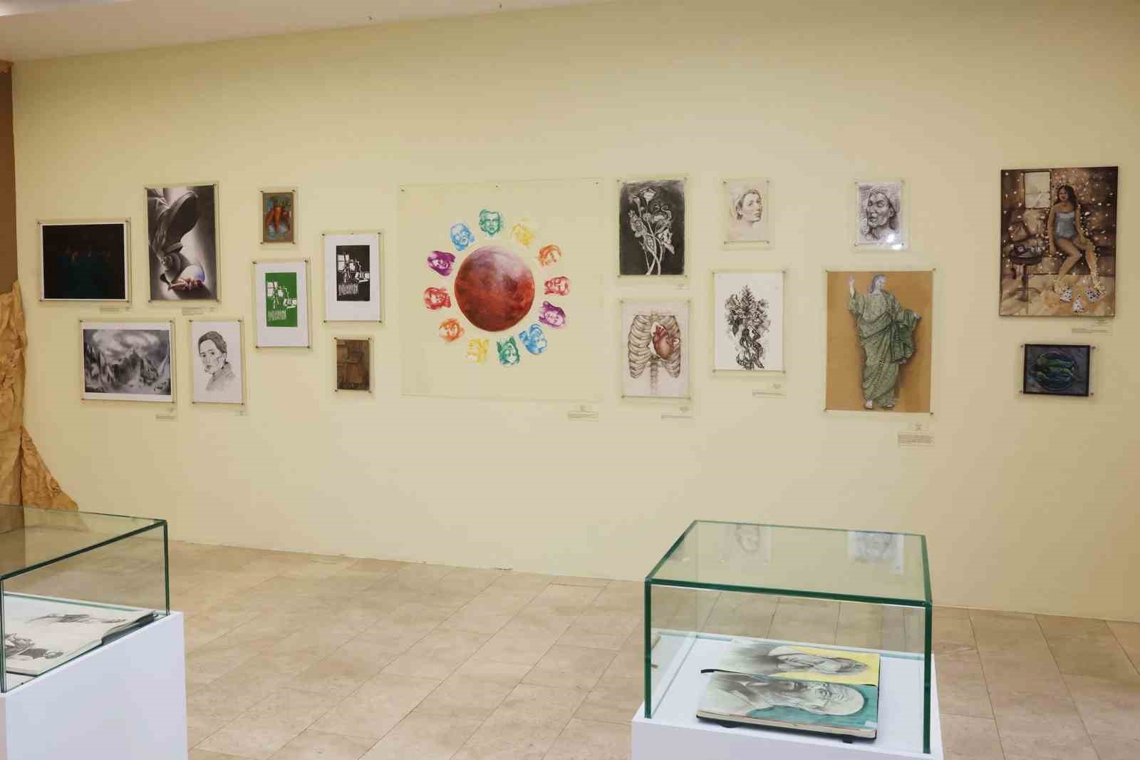 28 G&uuml;zel Sanatlar Akademisi &ouml;ğrencisinden &lsquo;Kabuk&rsquo; sergisi
