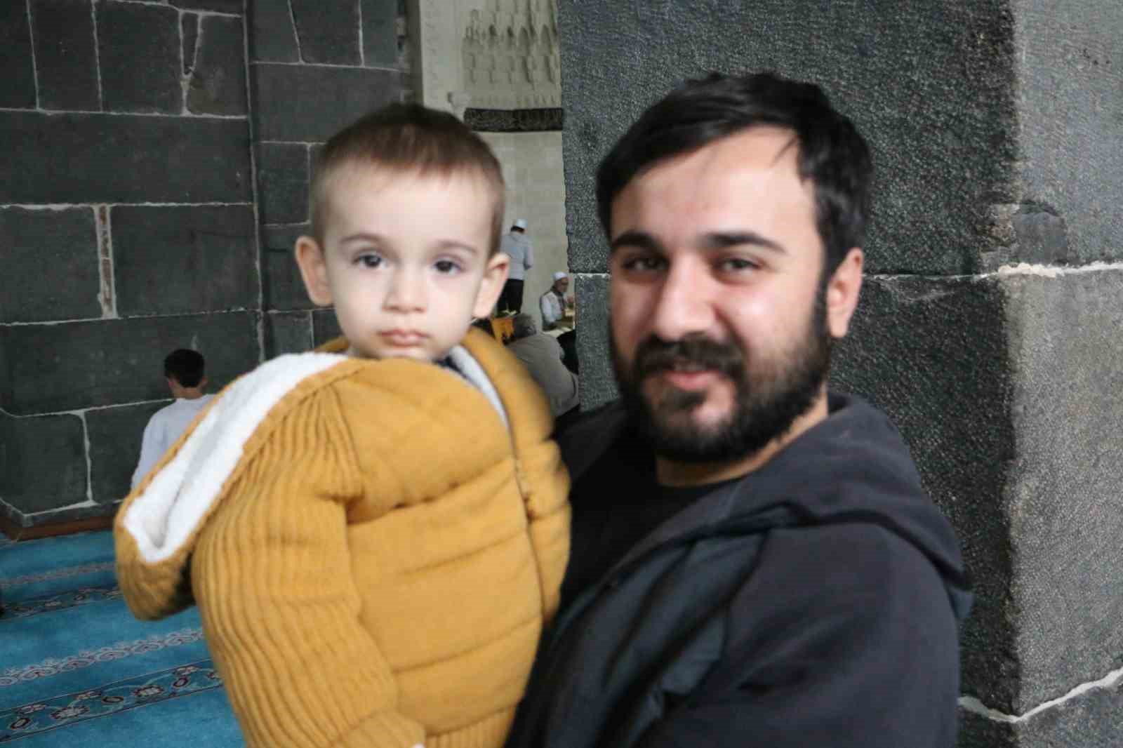 5. Harem-i Şerif&rsquo;te mukabele geleneği asırlardır s&uuml;r&uuml;yor
