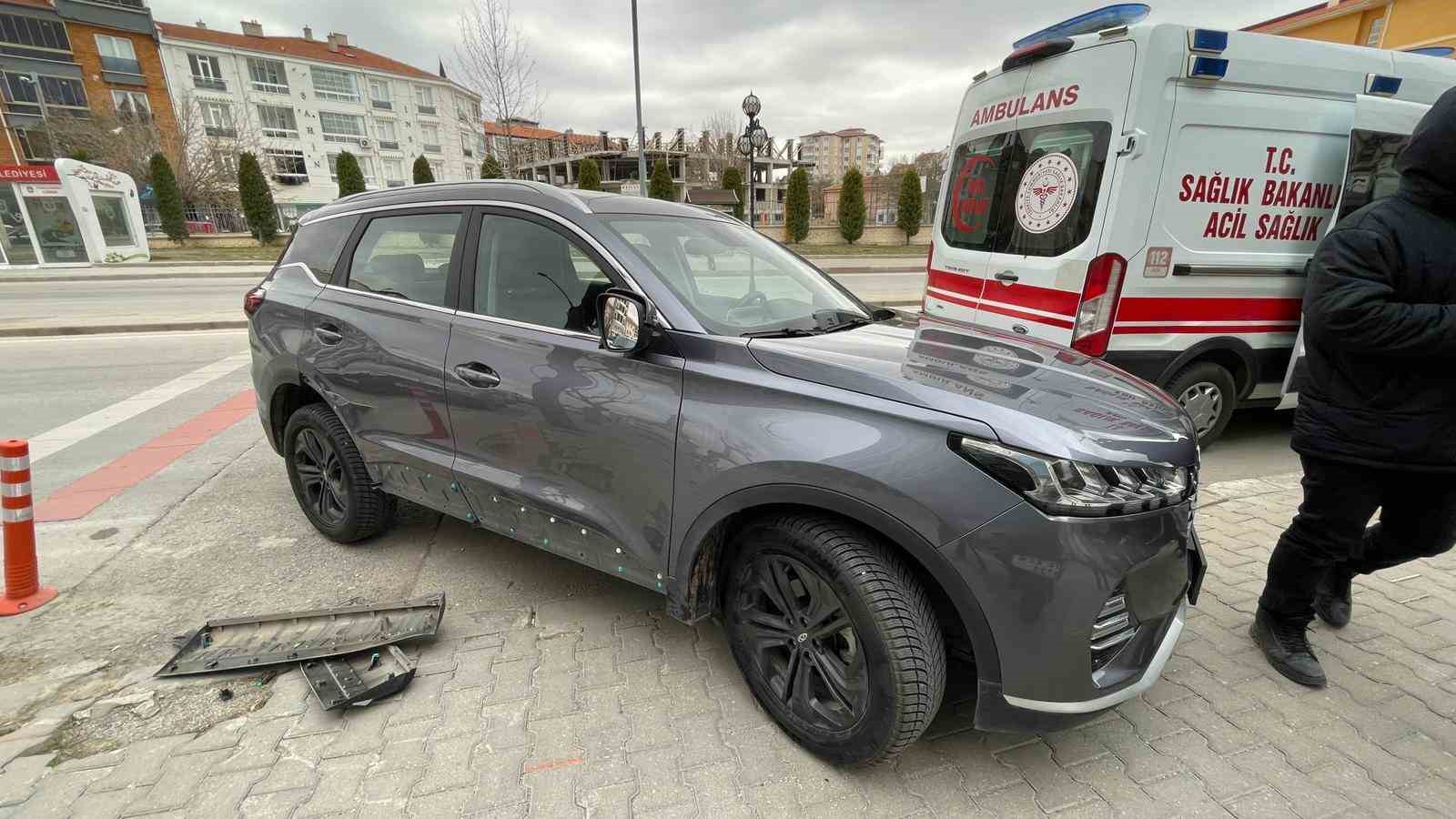 Karaman&rsquo;da ciple &ccedil;arpışan motosikletli &ccedil;ocuk s&uuml;r&uuml;c&uuml; yaralandı
