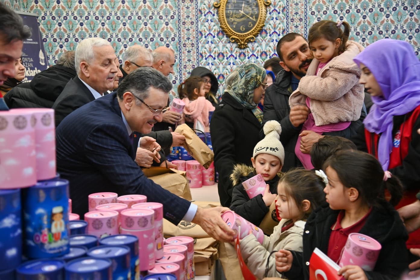 Şehit Eren B&uuml;lb&uuml;l Ramazan ayında memleketi Ma&ccedil;ka&rsquo;da unutulmadı
