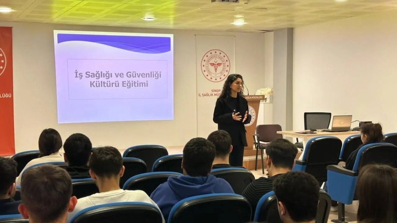 Sinop&rsquo;ta stajyer &ouml;ğrencilere "iş g&uuml;venliği" eğitimi
