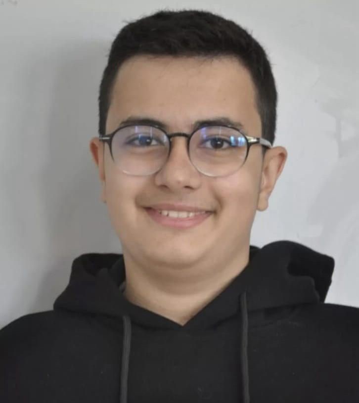 Oğlunun acısına y&uuml;reği dayanamayan anne son yolculuğuna uğurlandı
