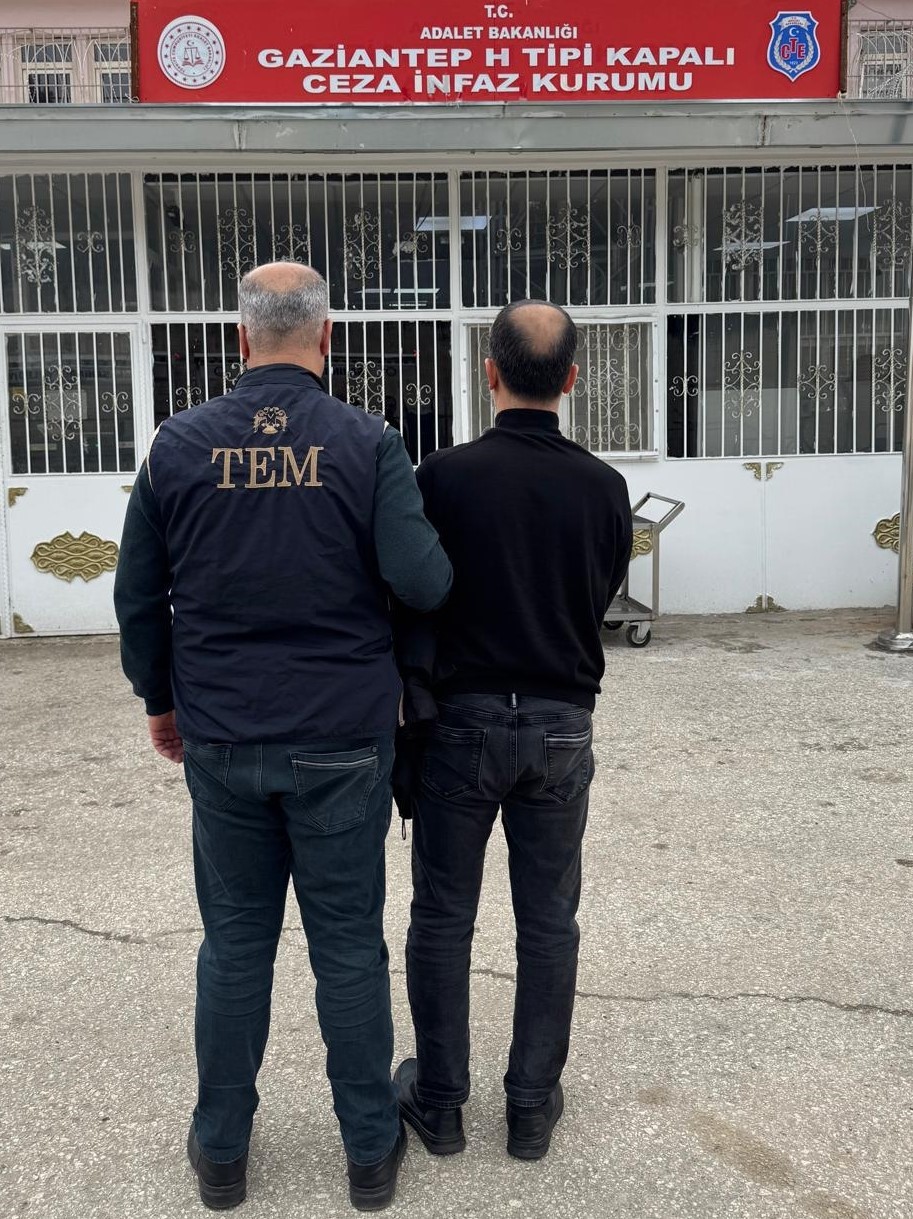Gaziantep’te 6 yıl 3 ay hapis cezası bulunan FETÖ üyesi yakalandı