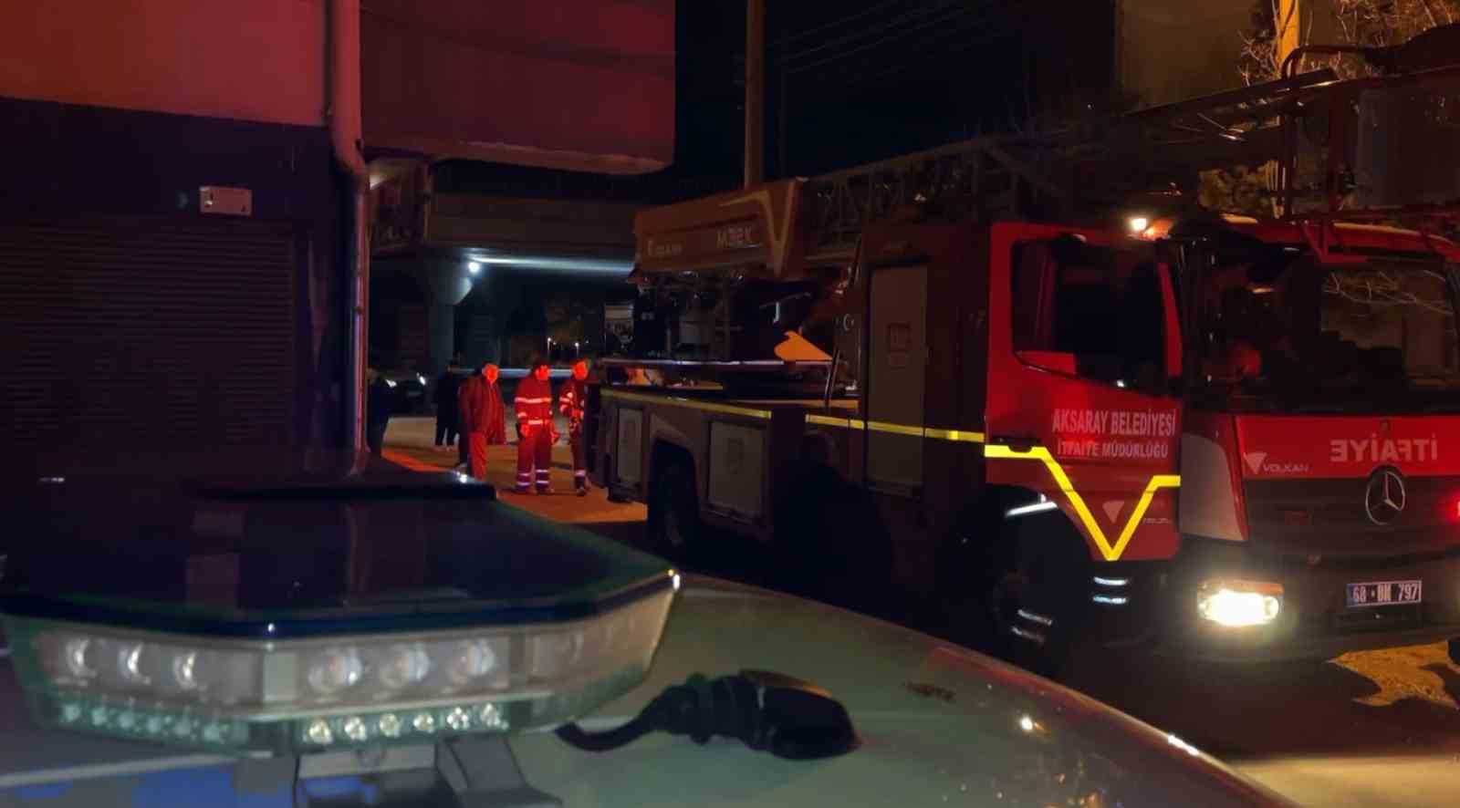 Kombiden &ccedil;ıkan yangın paniğe neden oldu
