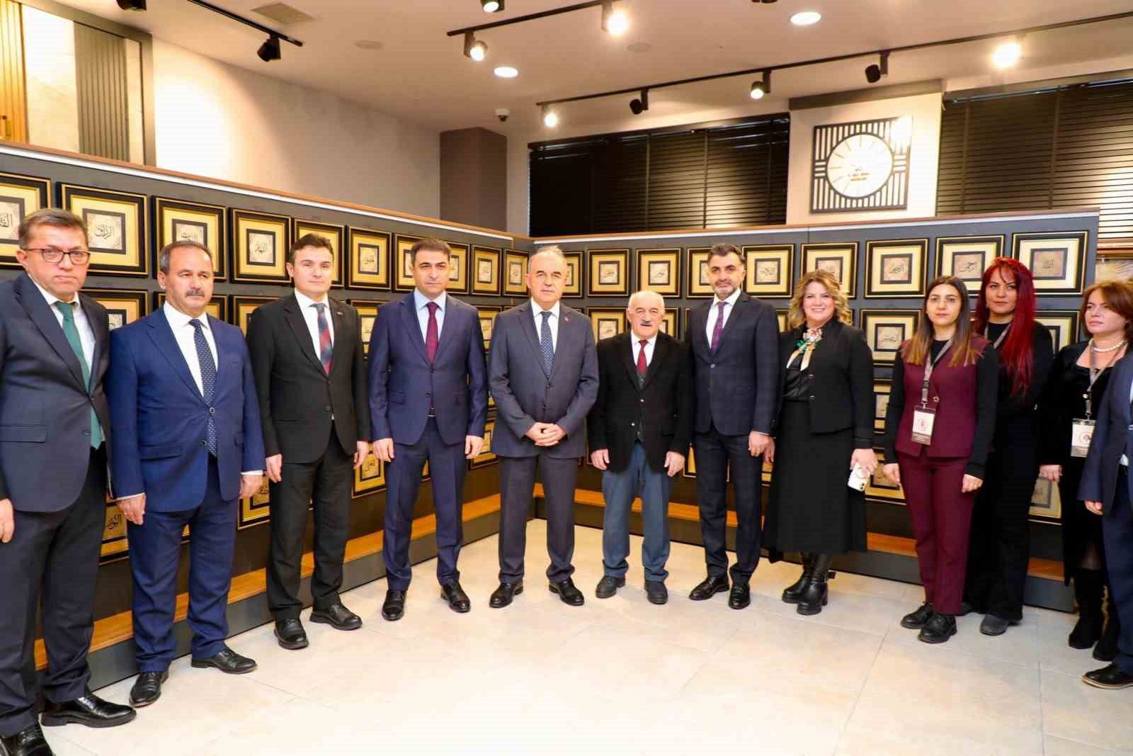 Ordu&rsquo;da, &lsquo;Sanatın Diliyle Değerlerimiz&rsquo; sergisi a&ccedil;ıldı
