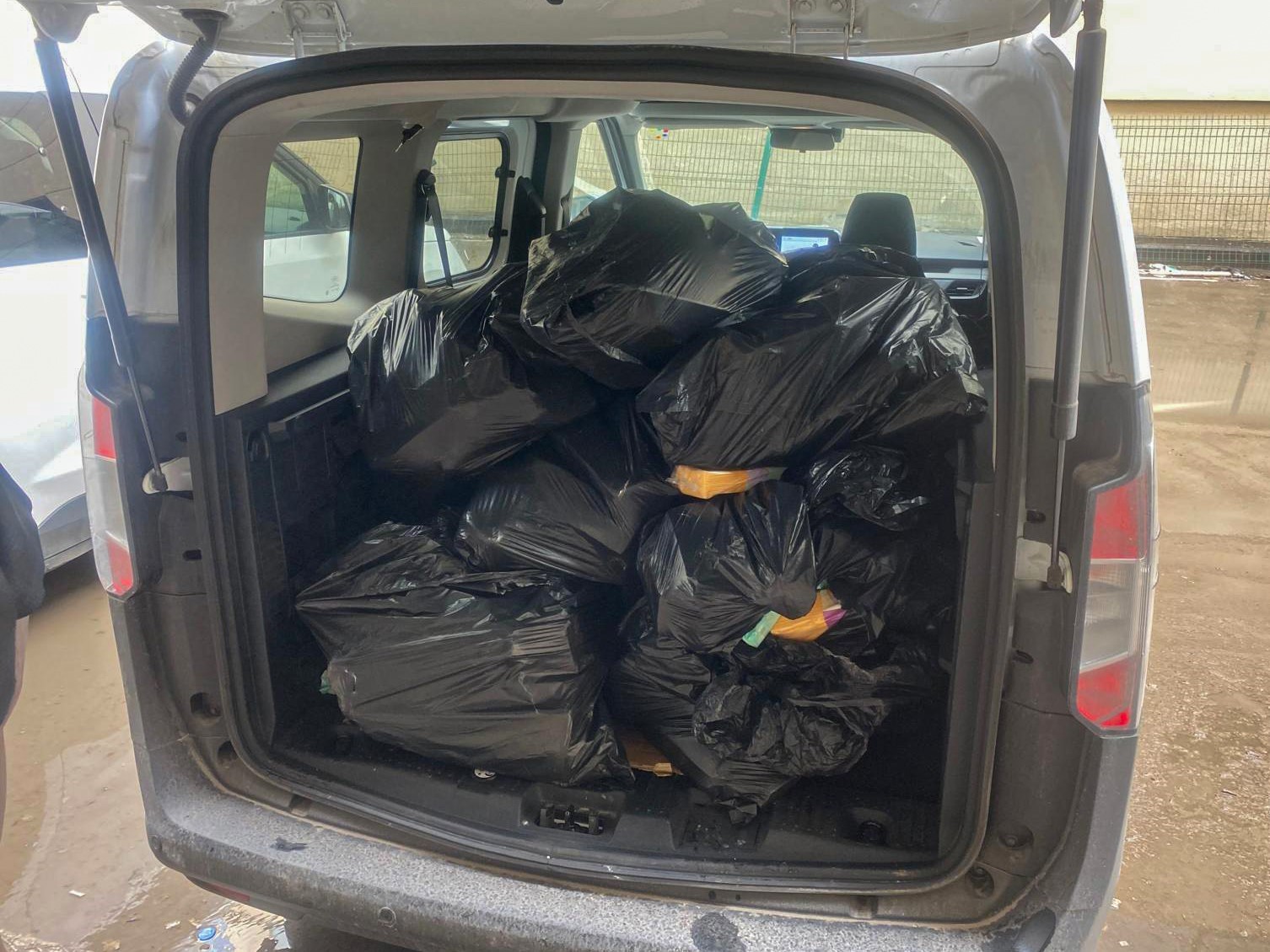 Diyarbakır&rsquo;da gıda denetimi: 1 tona yakın peynir ve s&uuml;t &uuml;r&uuml;n&uuml;ne el konuldu
