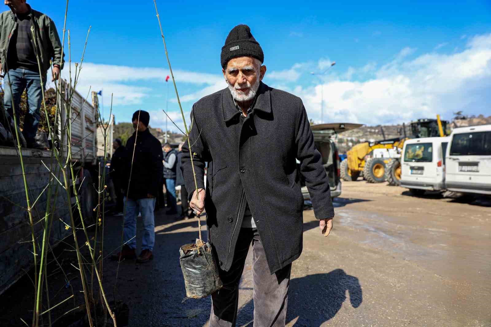 Bursa Büyükşehir’le kırsal büyüyor, çiftçi güçleniyor