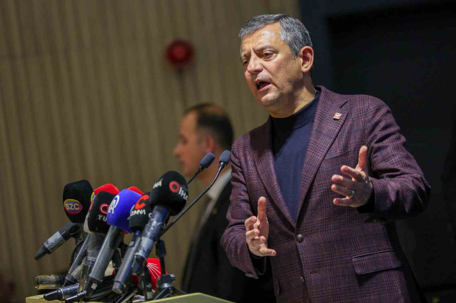 CHP Genel Başkanı &Ouml;zel: "Filistin i&ccedil;in verilen m&uuml;cadeleye hem diplomatik desteği hem de insani desteği vermiş olan bir &uuml;lkeyiz"
