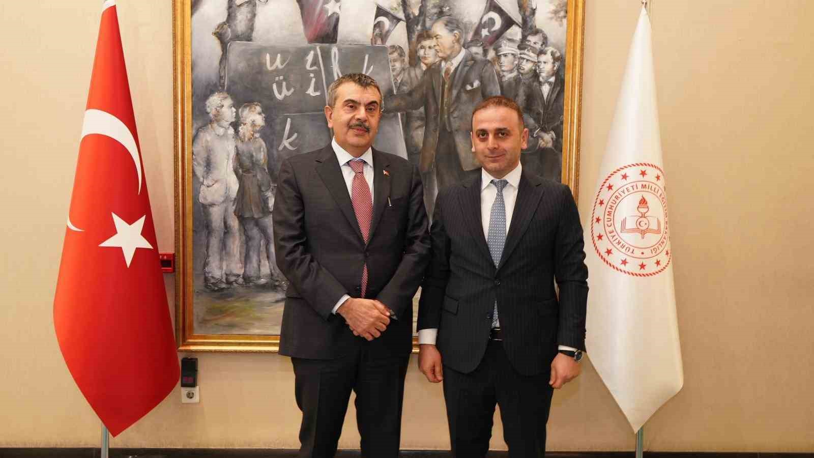 ETSO heyetinden Bakan Yusuf Tekin&rsquo;e ziyaret: Erzurum&rsquo;a yeni mesleki ve teknik lise m&uuml;jdesi
