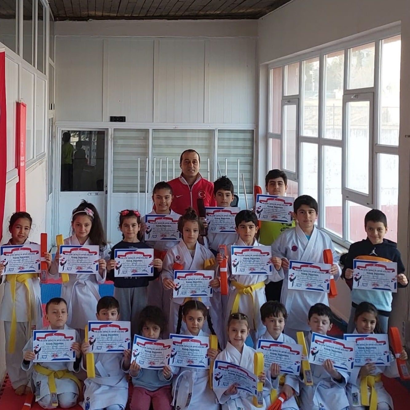 Bilecik&rsquo;te spor okullarında karate eğitimleri s&uuml;r&uuml;yor
