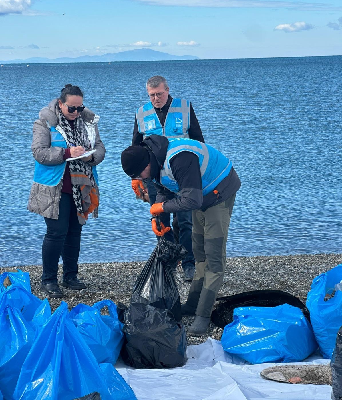Deniz &Ccedil;&ouml;pleri İzleme Programı (MLW) kapsamında Altınkum&rsquo;da anlamlı temizlik
