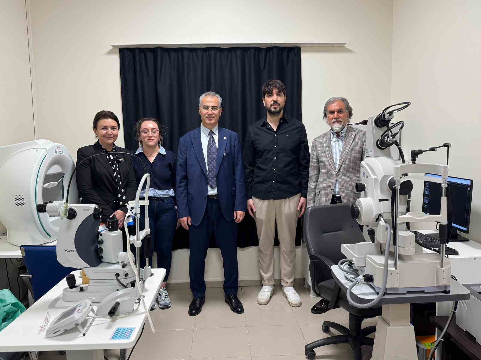 Ergani Devlet Hastanesi&rsquo;nde g&ouml;z anjiyo cihazı hizmete girdi
