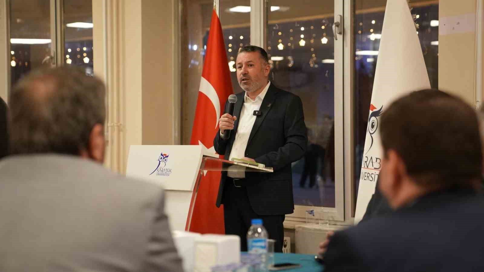 Rekt&ouml;r Kırışık: "Sosyalfest de Teknofest gibi T&uuml;rkiye Y&uuml;zyılı&rsquo;nın hareketidir"
