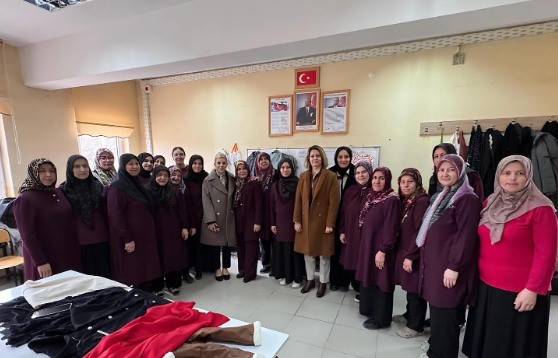 Kaymakam Yıldırım: "Kadınlarımızın &uuml;retime katılımını artıran, yerel kalkınmaya katkı sunan kurslar devam etmeli"
