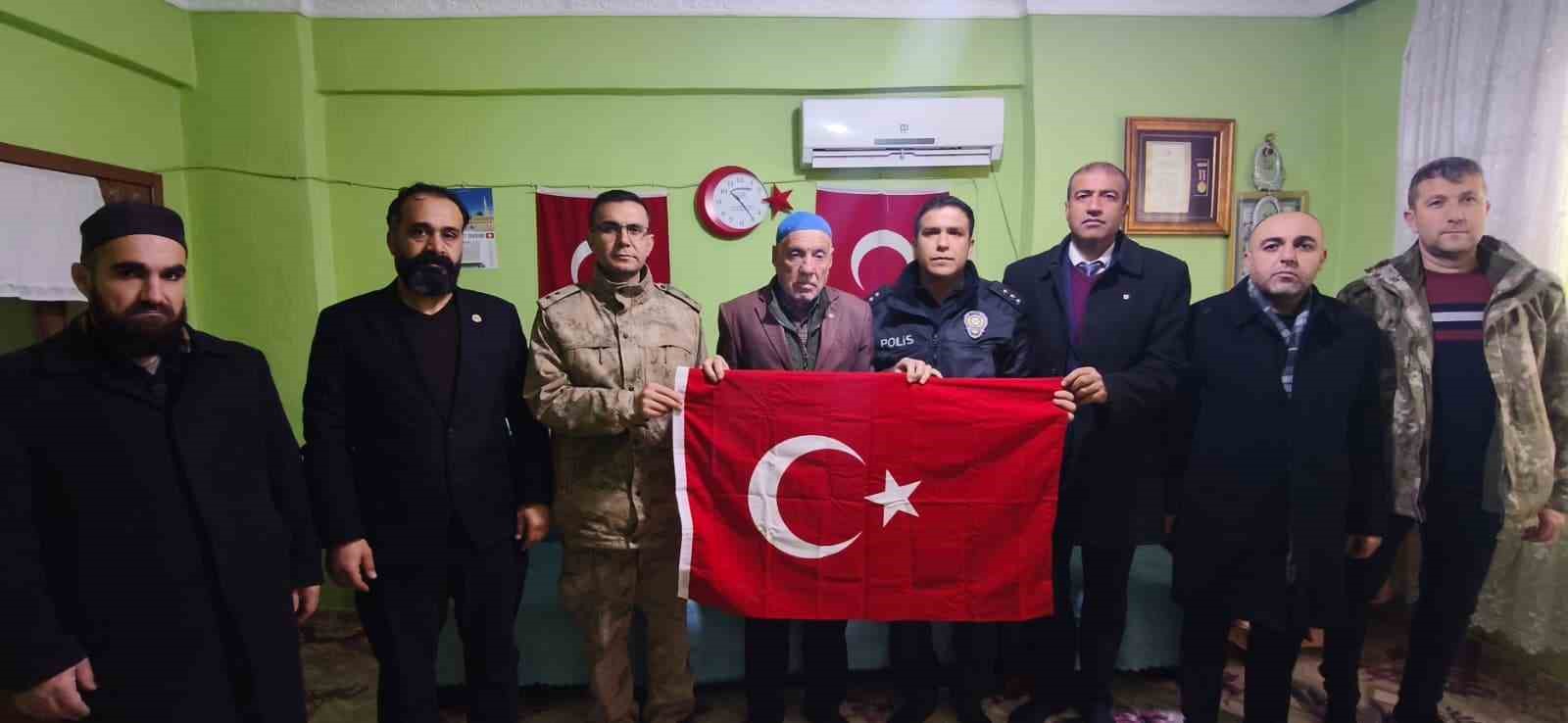 İdlib şehidi Sason’da dualarla anıldı