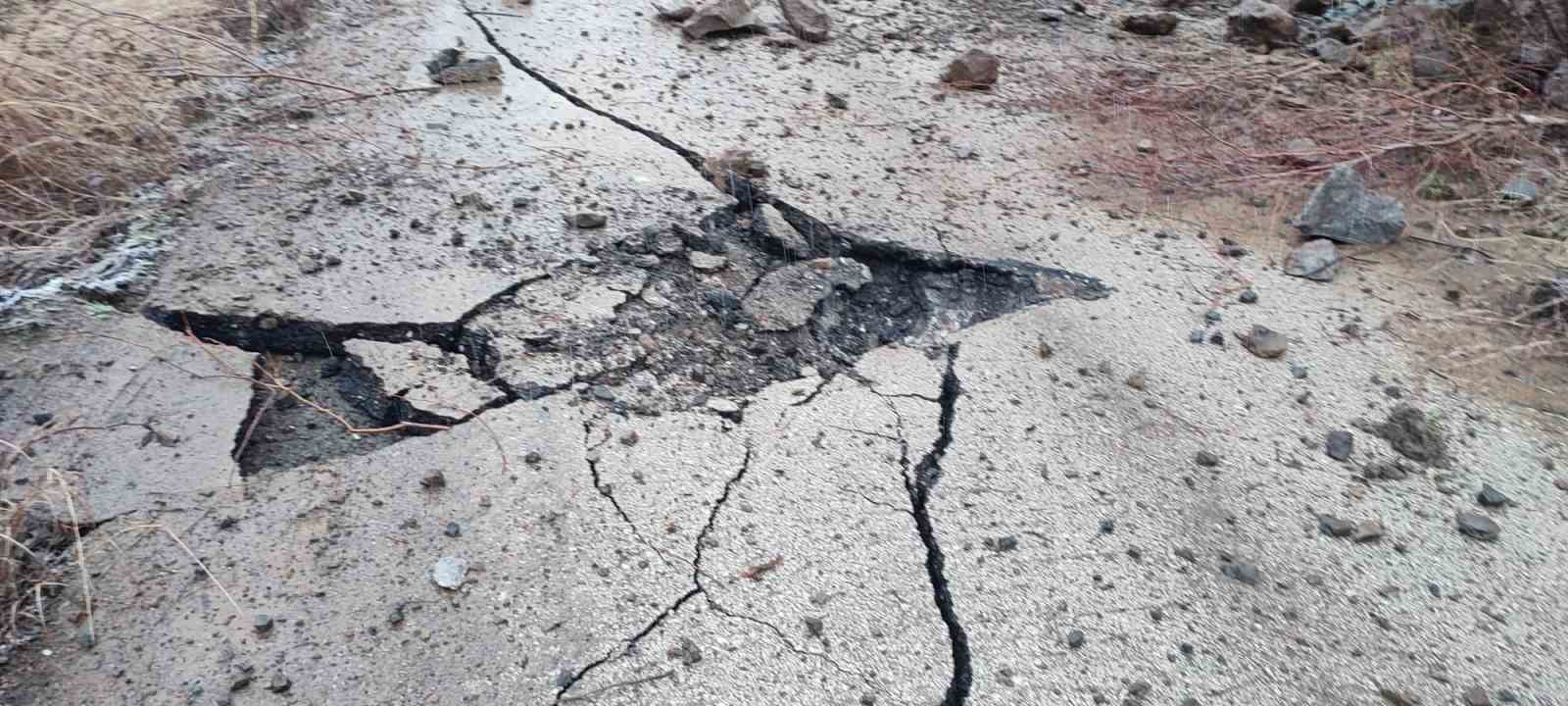 Artvin&rsquo;in Yusufeli il&ccedil;esinde heyelan
