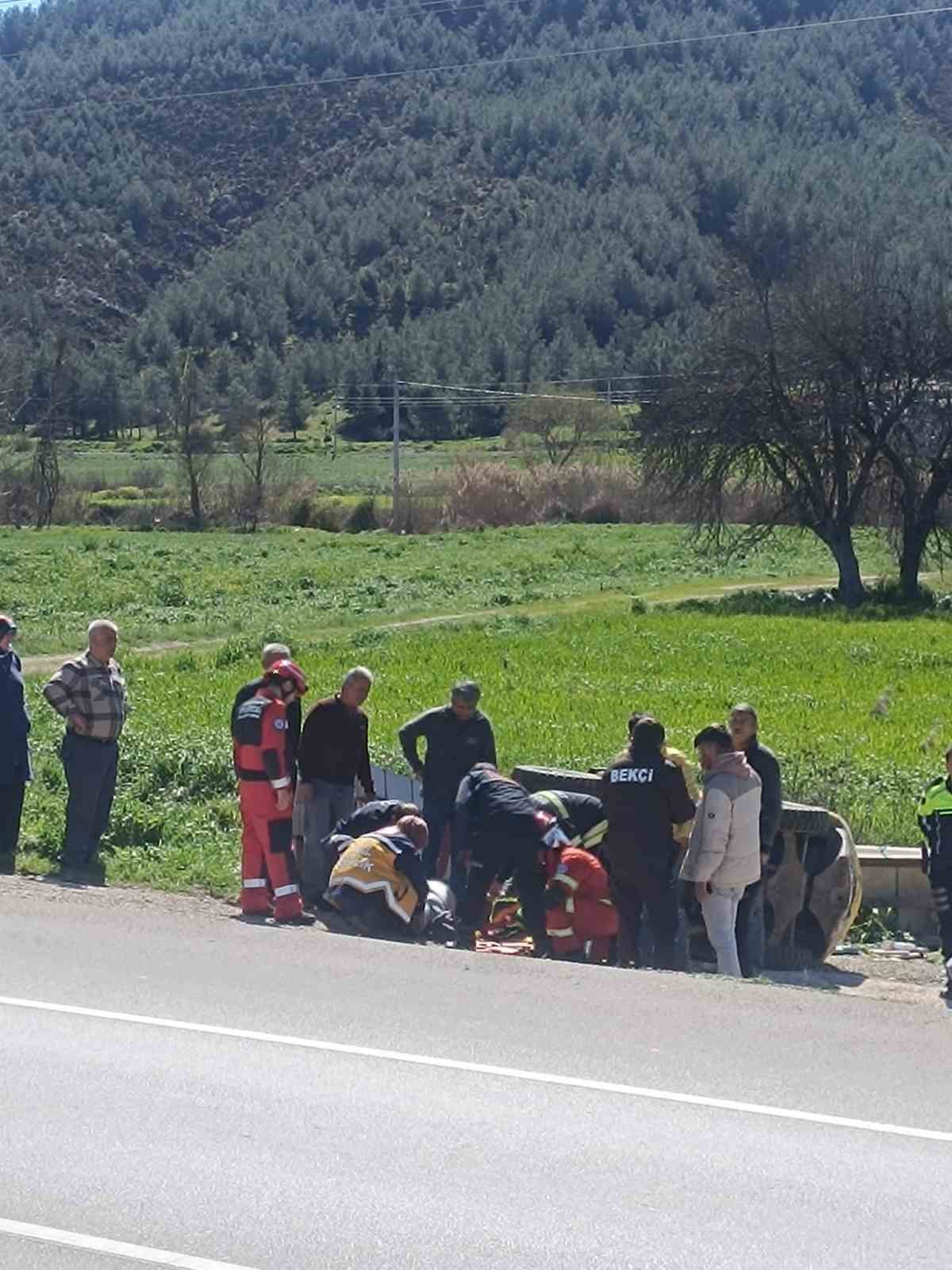 Seydikemer&rsquo;de forklift devrildi: 1 yaralı
