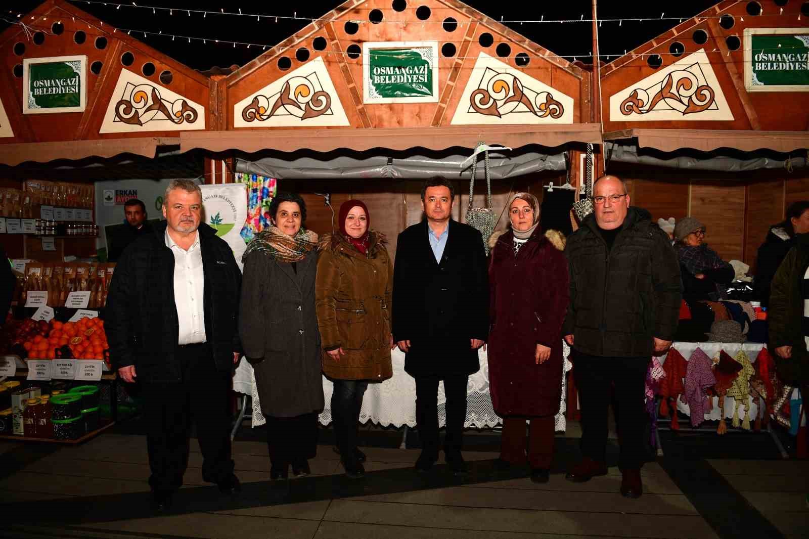 Başkan Erkan Aydın Ramazan Sokağı&rsquo;nda vatandaşlarla buluştu
