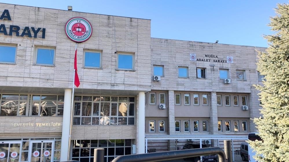 Muğla&rsquo;da sosyal medyadan dezenformasyon soruşturmasında 3 tutuklama
