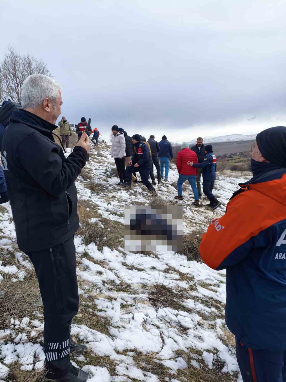 Elazığ&rsquo;da kayıp yaşlı adamın cesedi bulundu
