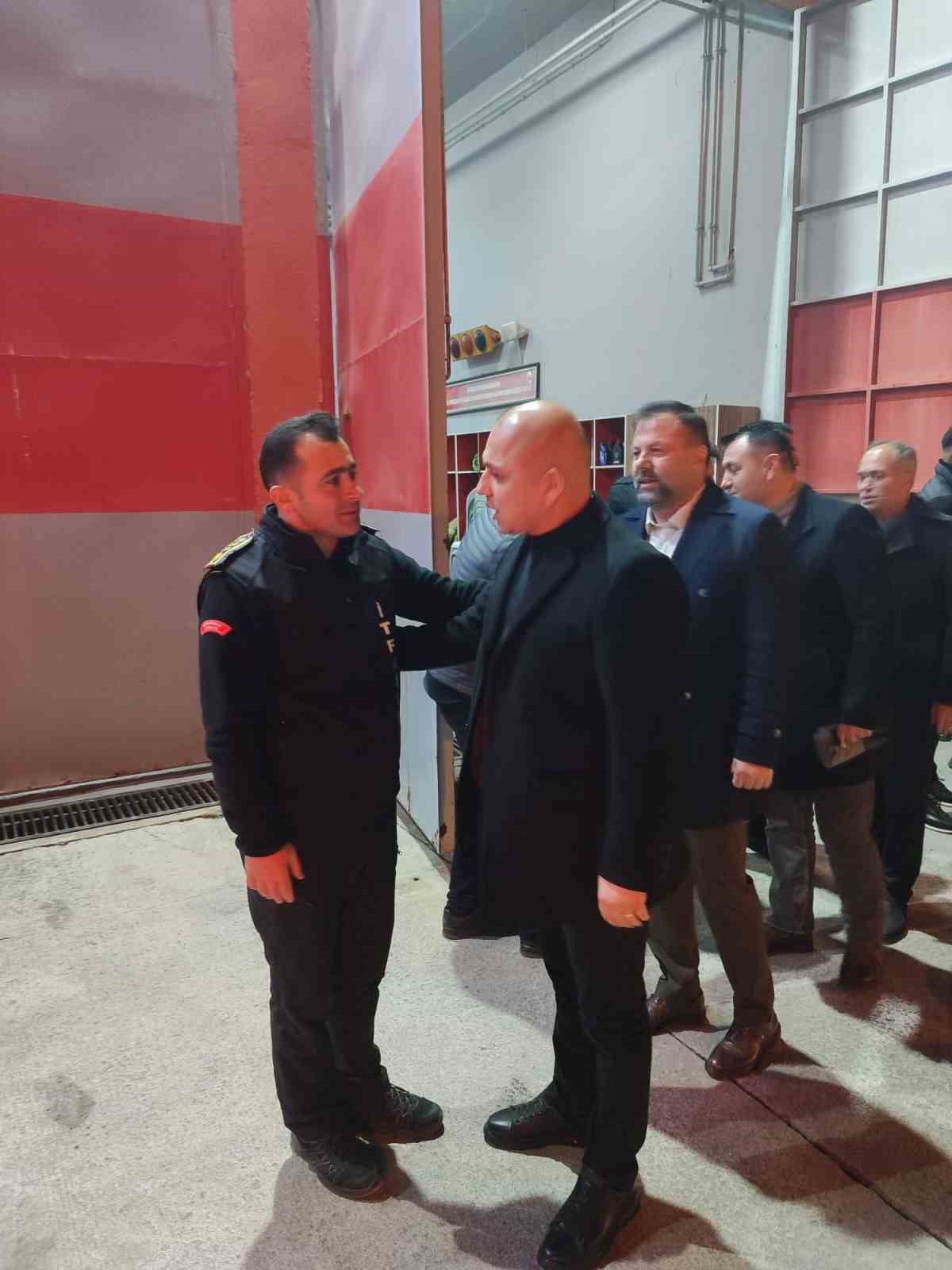 Kırıkkale Belediye Başkanı &Ouml;nal, itfaiye personeliyle iftar sofrasında buluştu
