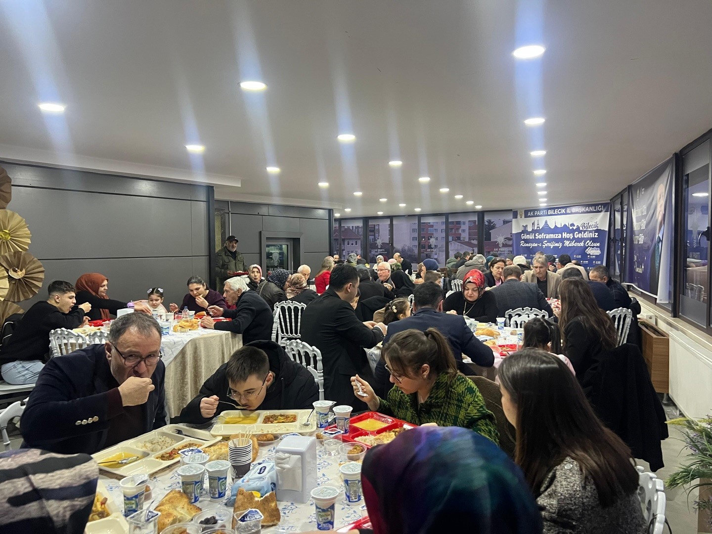 Bilecik&rsquo;te şehit yakınları ve gazilerle bir araya gelindi
