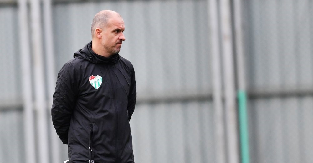 Bursaspor Teknik Direkt&ouml;r&uuml; Mustafa Er: "S&ouml;zlerimin arkasındayım"
