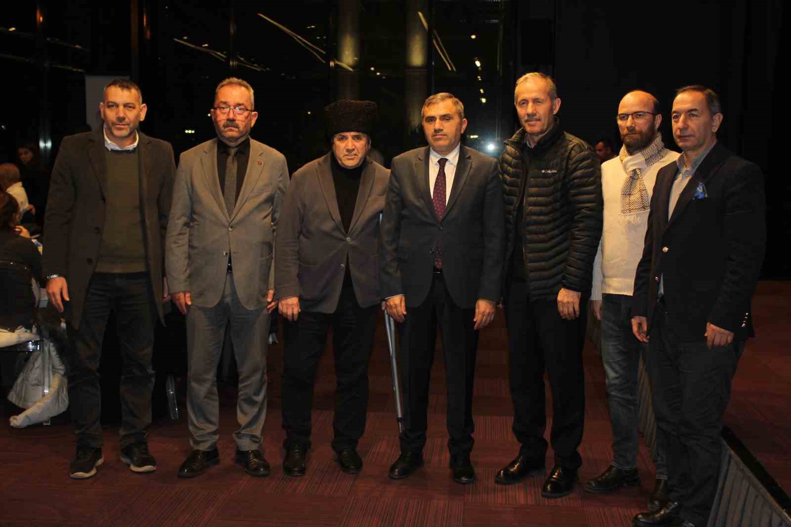 &Ccedil;erkeslerden birlik ve beraberlik iftarı
