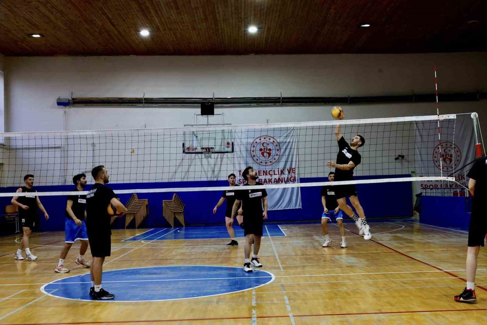 Bilecik voleybolunda hedef b&ouml;lgesel lig
