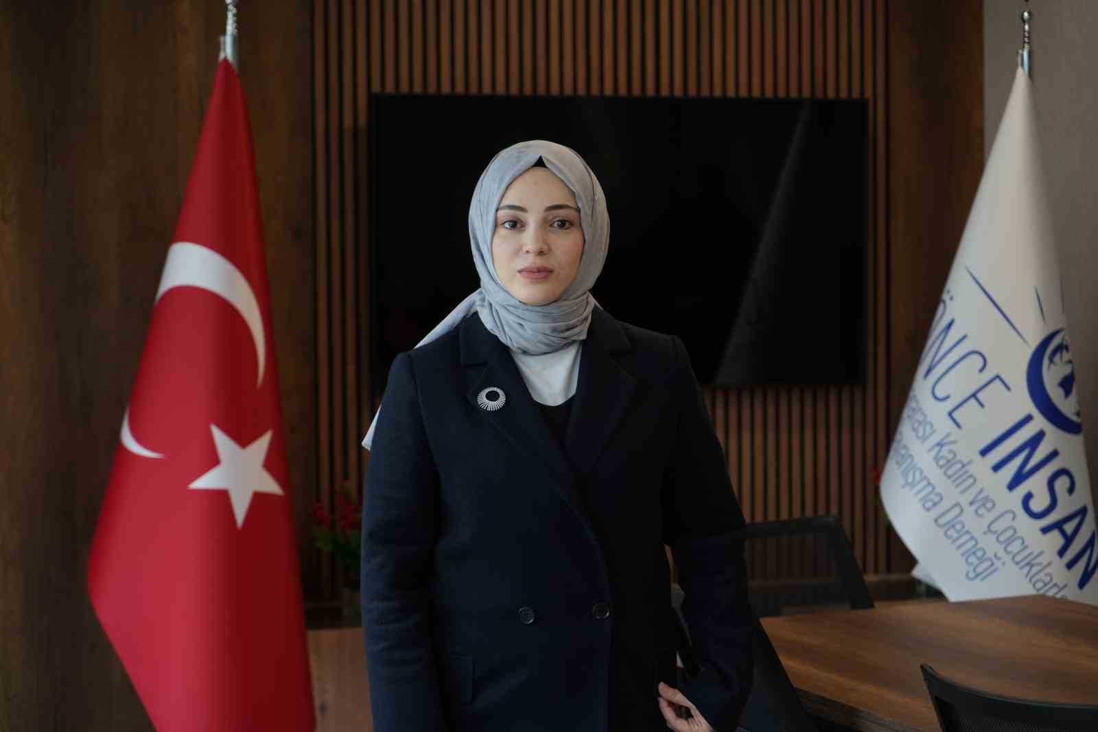 28 Şubat&rsquo;ta g&ouml;zaltına alınan Song&uuml;r: "Bir &ccedil;ocuğumu, &uuml;lkemdeki hayatımı kaybettim"
