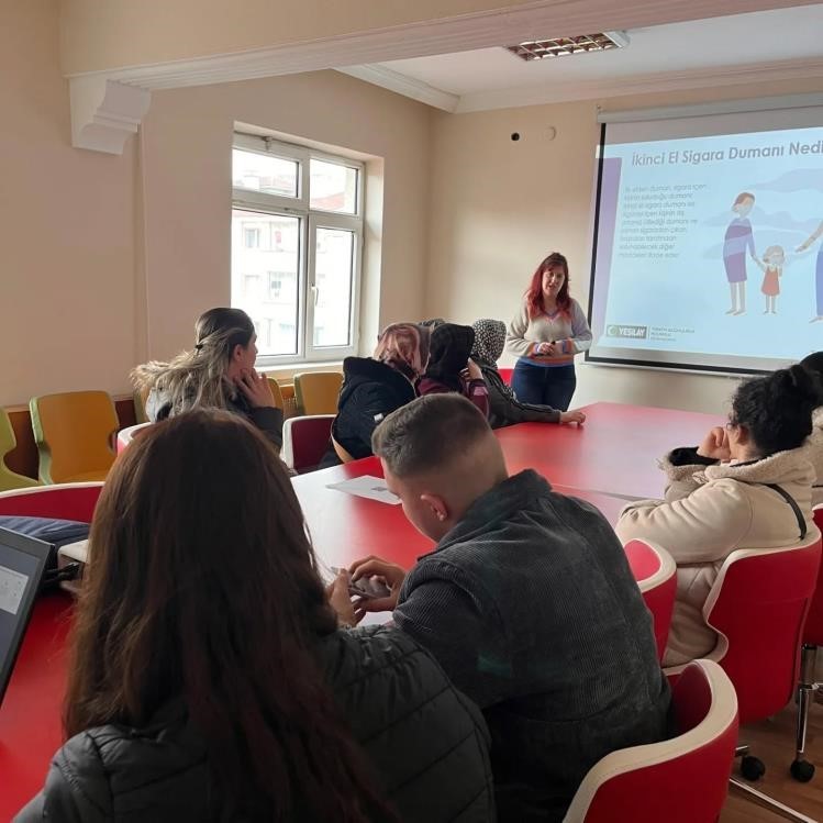 Boz&uuml;y&uuml;k&rsquo;te evde bakım ve SED yararlanıcılarına &lsquo;T&uuml;t&uuml;n Bağımlılığı&rsquo; eğitimi
