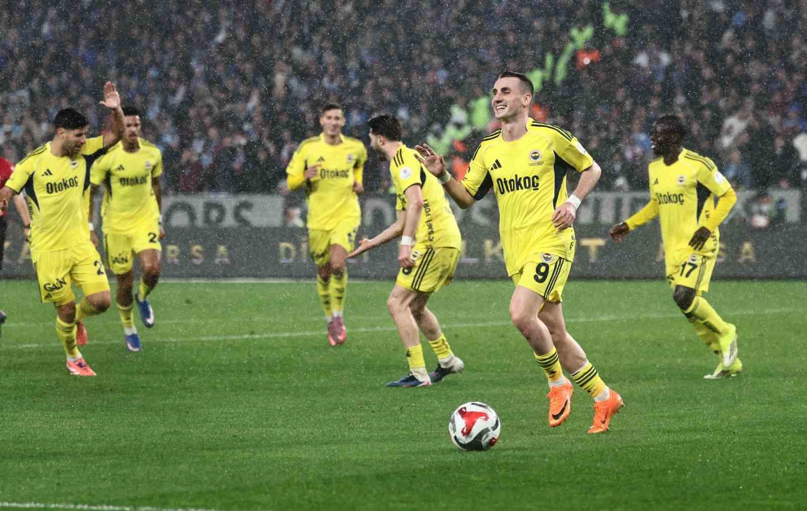 Antalyaspor ile Fenerbah&ccedil;e 60. randevuda

