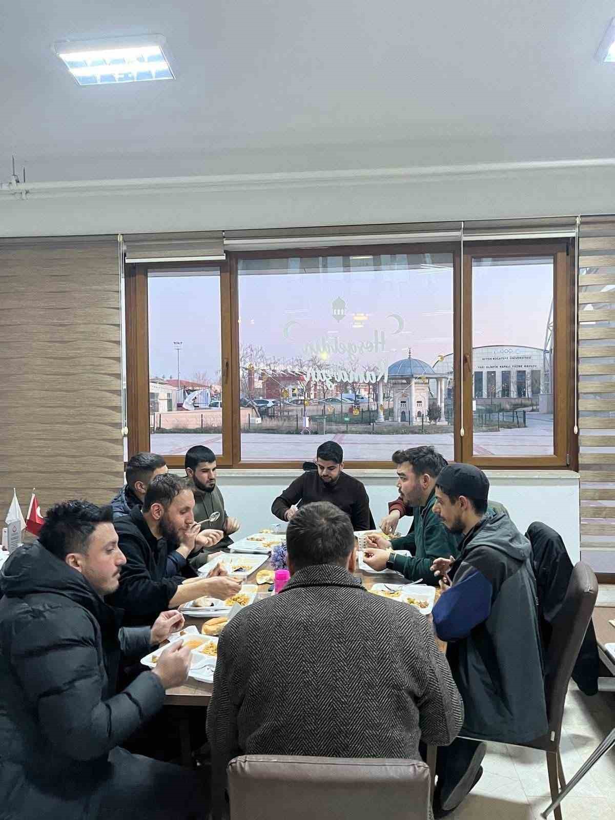Diyanet Gen&ccedil;lik Merkezi&rsquo;nde Ramazan etkinlikleri devam ediyor
