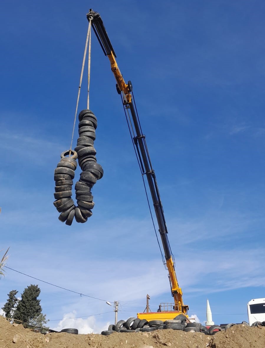 Alanya&rsquo;da 6 yılda 30 tır atık ara&ccedil; lastiği, geri d&ouml;n&uuml;ş&uuml;mle ekonomiye kazandırıldı
