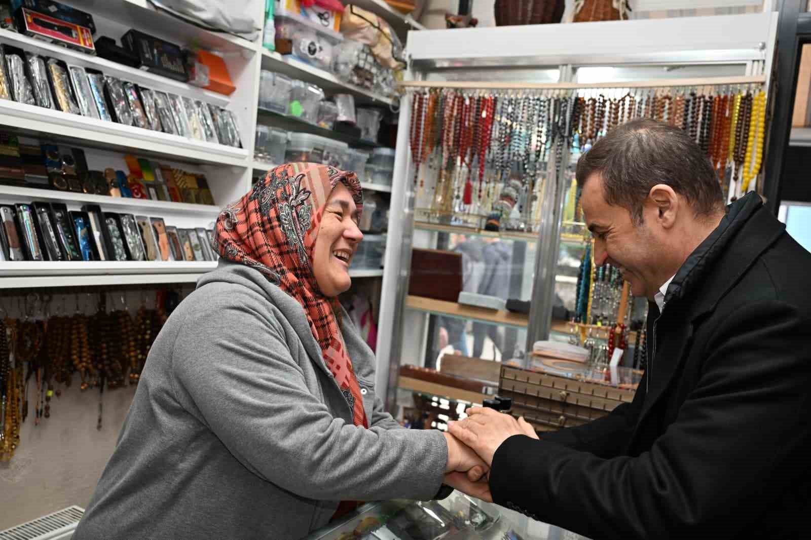 Balıkesir&rsquo;in belediye başkanları Sındırgı&rsquo;da iftar yaptı
