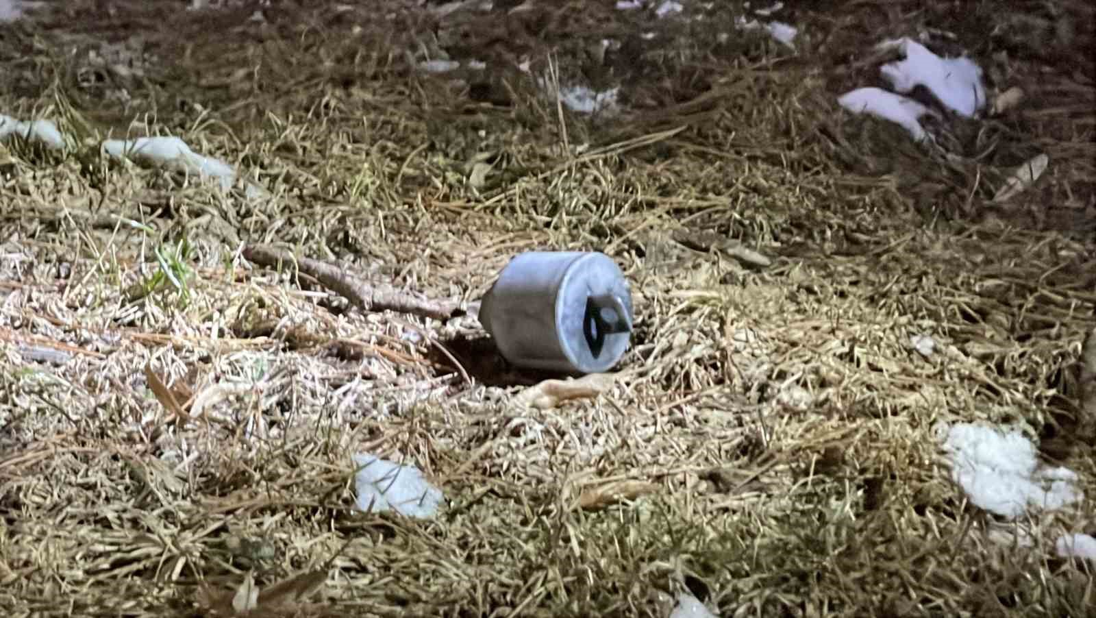 Patlamayan iftar topu paniğe neden oldu: Ses bombası kontrollü olarak patlatıldı