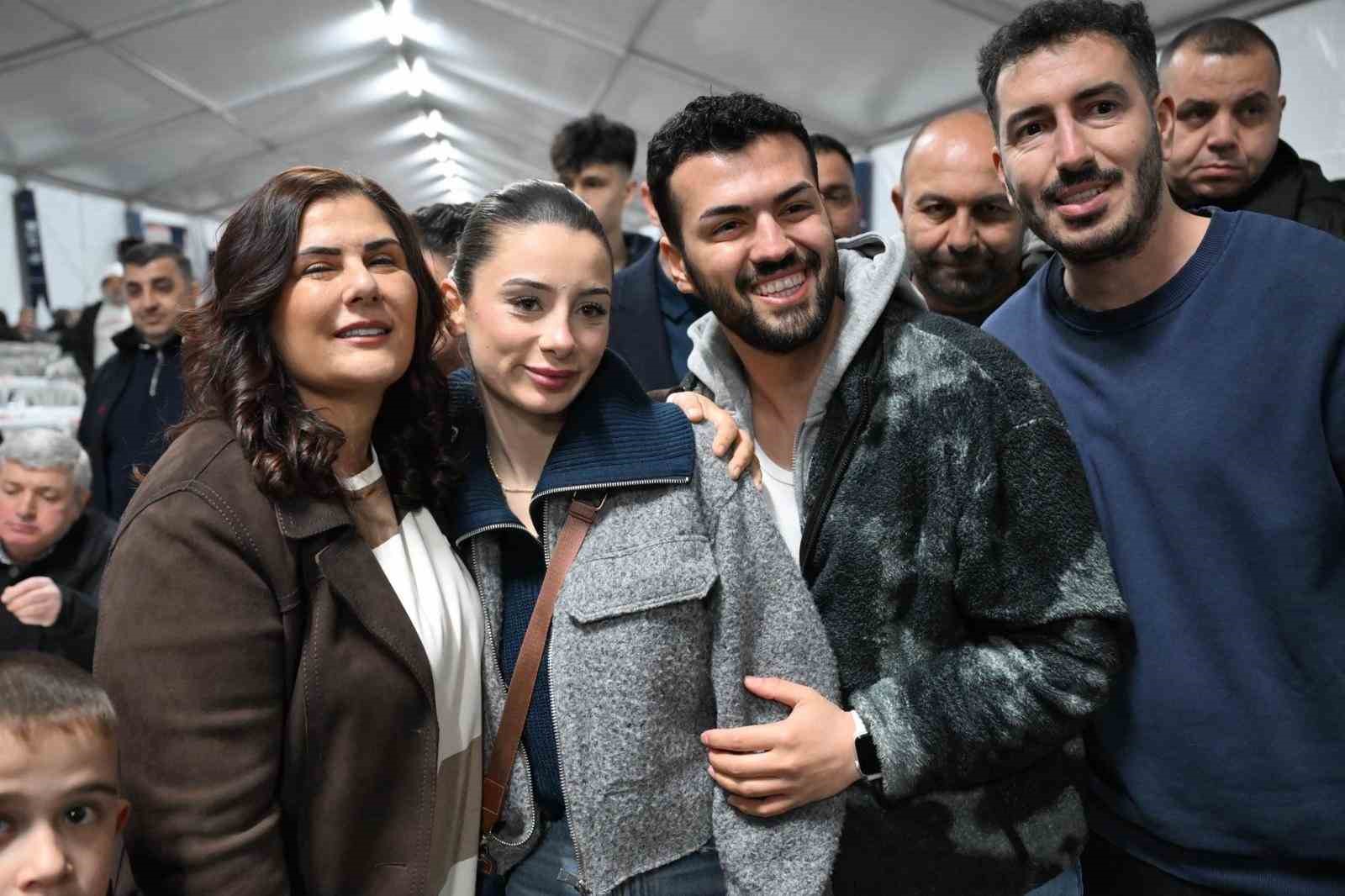 Başkan &Ccedil;er&ccedil;ioğlu, iftar sofrasında vatandaşlarla buluştu
