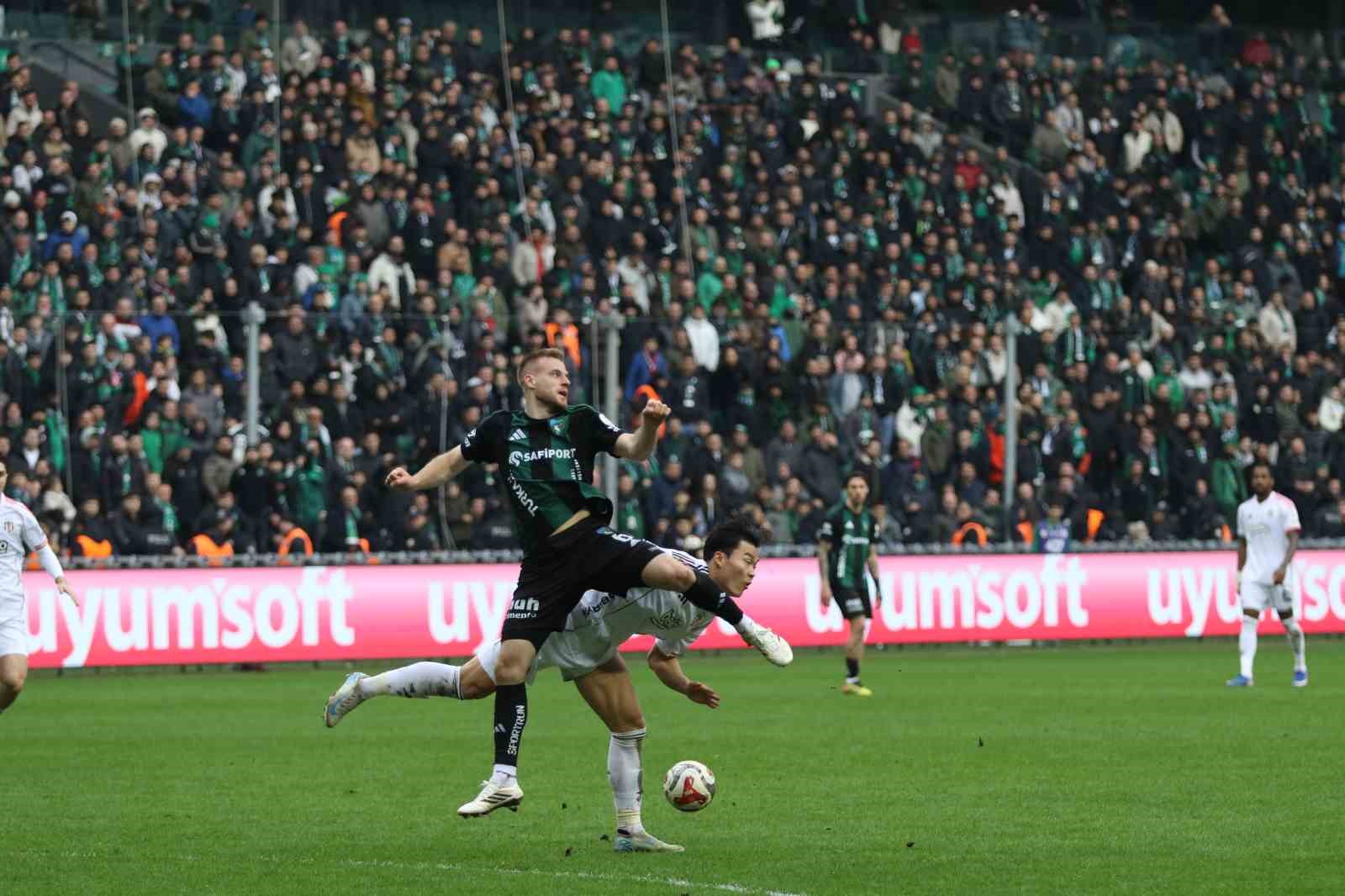 Trendyol S&uuml;per Lig: Kocaelispor: 0 - Beşiktaş: 1 (Ma&ccedil; sonucu)
