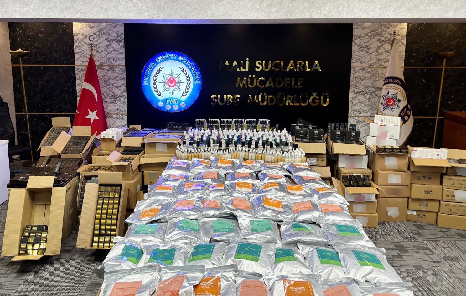 Avcılar’da sahte ilaç ve kozmetik imalathanesine operasyon: 2 gözaltı