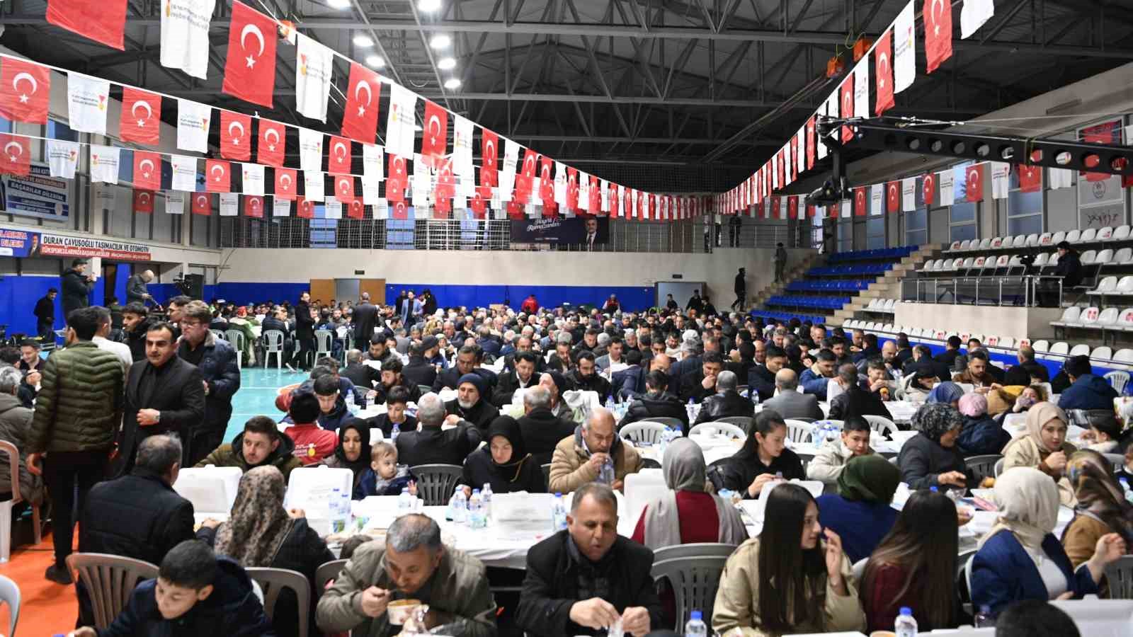 B&uuml;y&uuml;kşehir&rsquo;in g&ouml;n&uuml;l sofrası T&uuml;rkoğlu&rsquo;nda kuruldu
