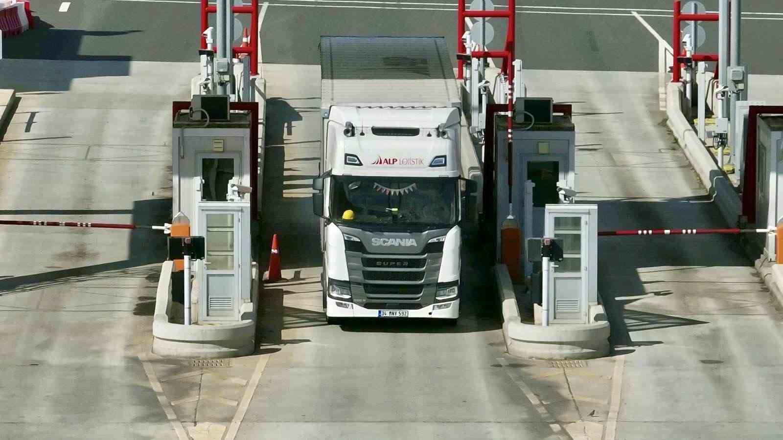 Jandarmadan 1915 &Ccedil;anakkale K&ouml;pr&uuml;s&uuml;nde dronlu trafik denetimi
