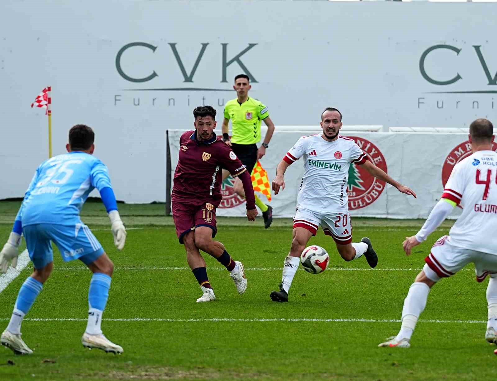 Trendyol 1. Lig: &Uuml;mraniyespor: 1 - Bandırmaspor: 2
