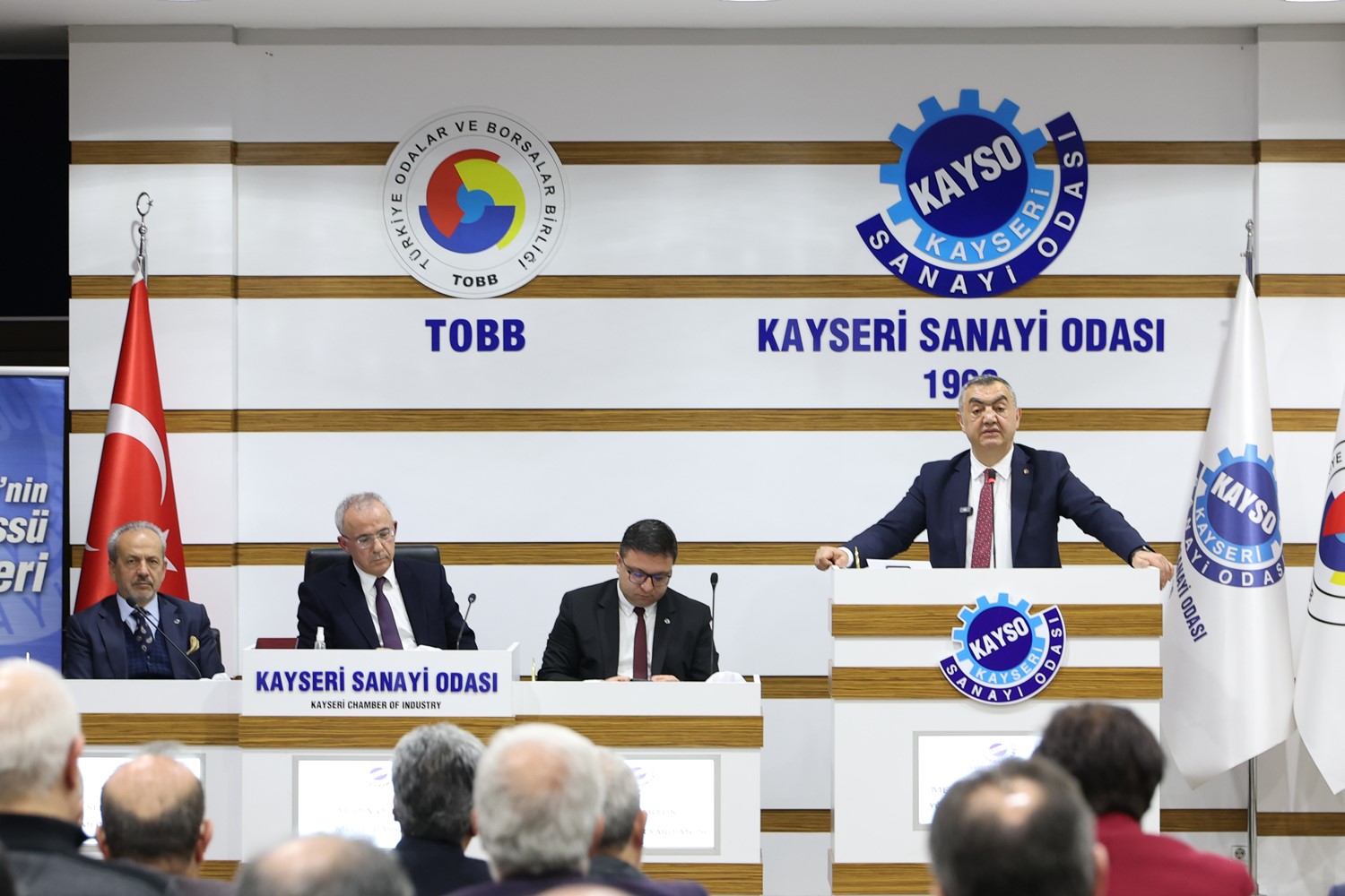 Başkan B&uuml;y&uuml;ksimitci: "G&uuml;mr&uuml;k Birliği&rsquo;nin g&uuml;ncellenmesi stratejik &ouml;nceliğimiz olmalı"
