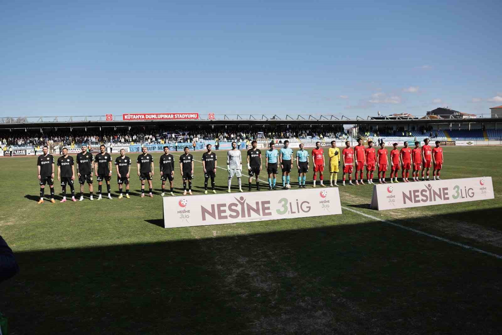 K&uuml;tahyaspor&rsquo;dan Nazillispor&rsquo;a gol yağmuru: 8-0
