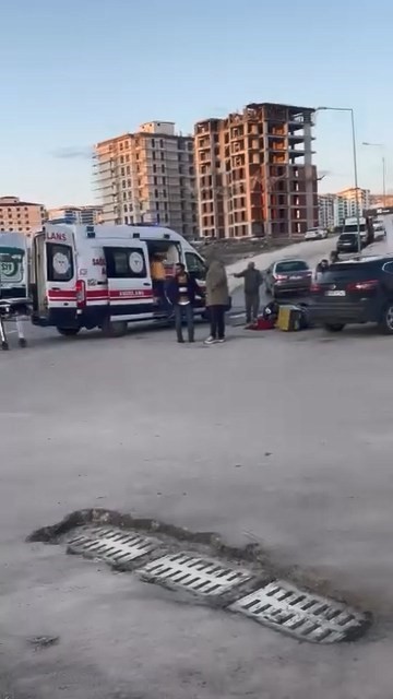 Elazığ&rsquo;da motosiklet ile otomobil &ccedil;arpıştı: 1 yaralı
